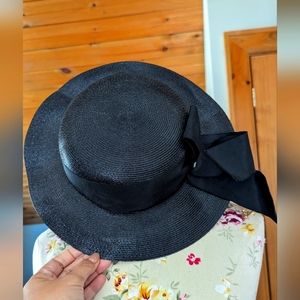 Vintage Black Hat‎